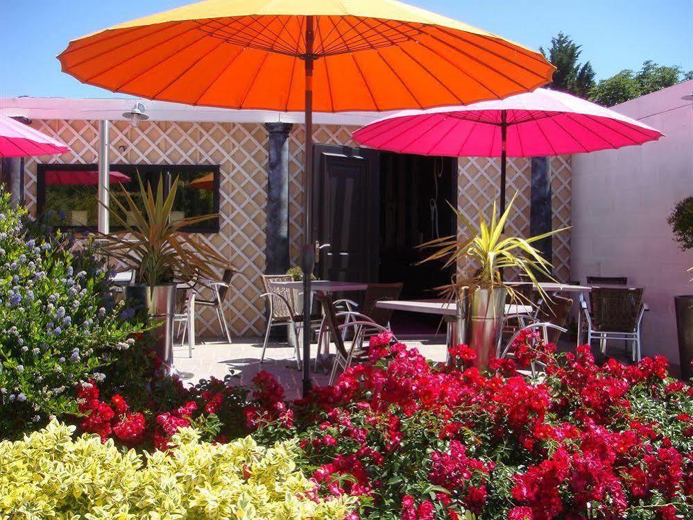 L'Hedoniste Hotel Chérac Exterior photo